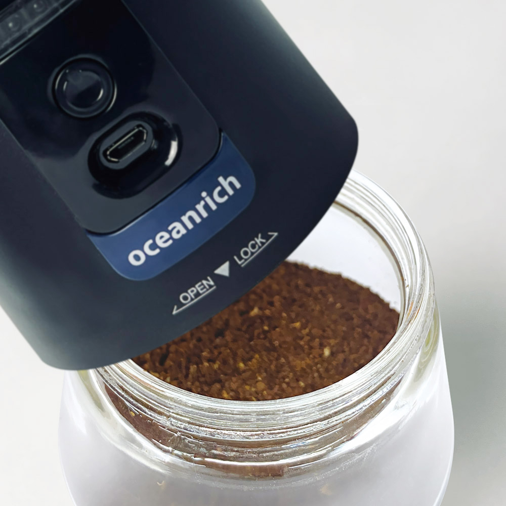 oceanrich 自動コーヒーグラインダー G1R コーヒー粉イメージ